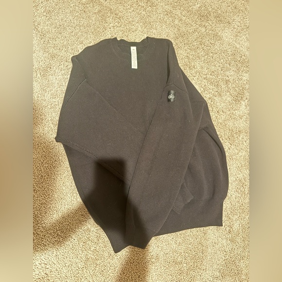 Alo Ribbed Sweater - Picture 4 of 8